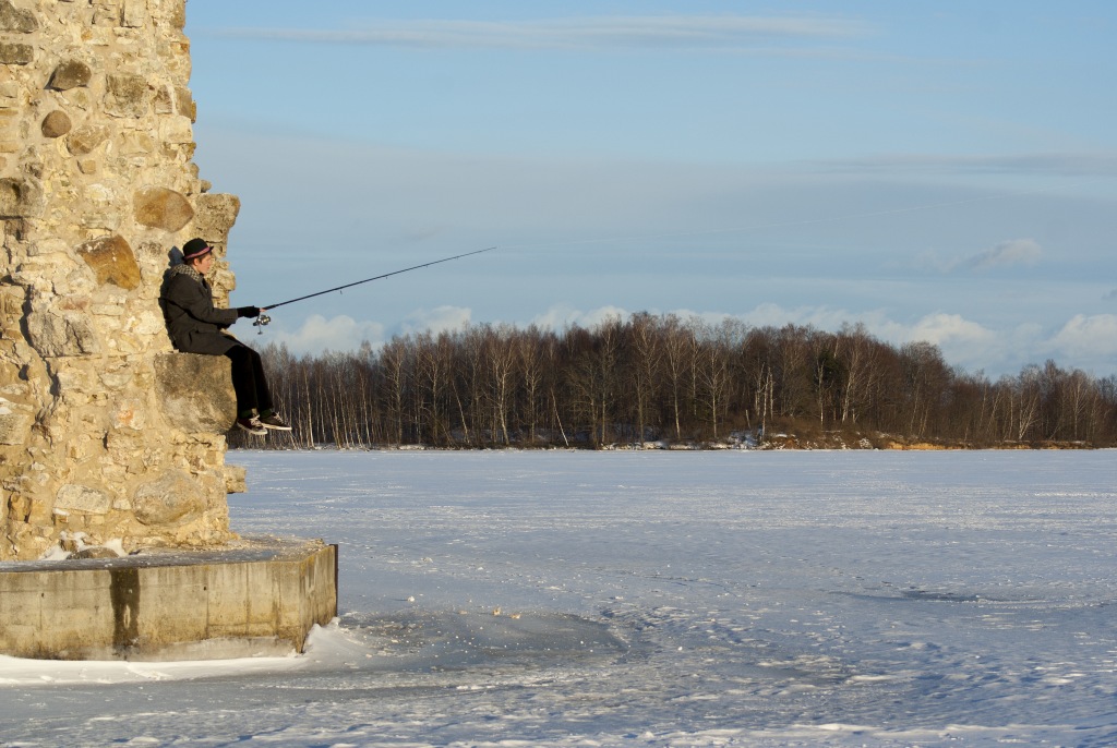 060_Makskeresana_Daugava_Ainars_002_ziema.jpg